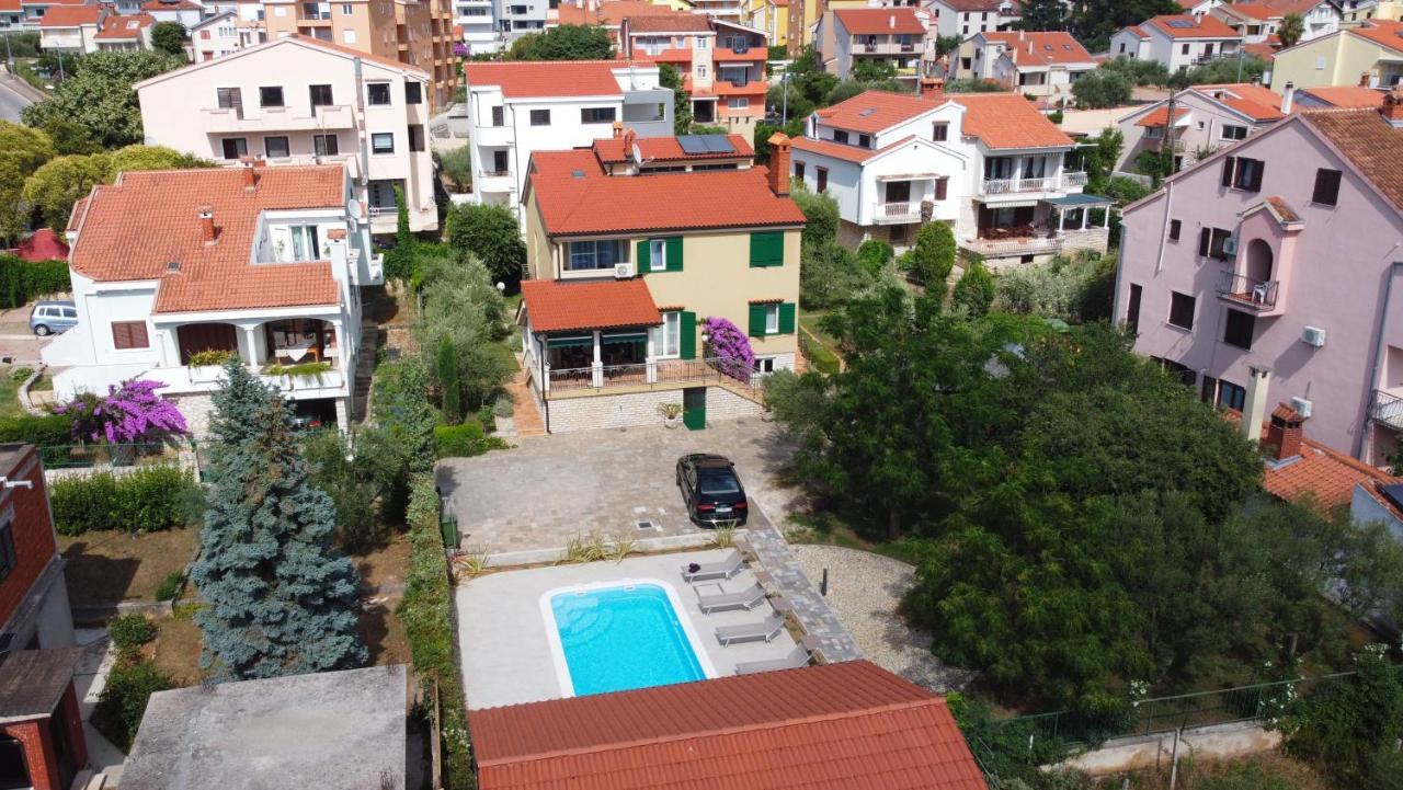 Villa Lux Nina With Six Bedrooms, Private Pool, Sauna Zadar Eksteriør billede