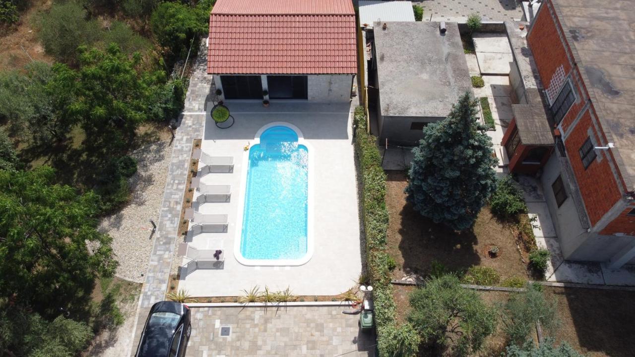 Villa Lux Nina With Six Bedrooms, Private Pool, Sauna Zadar Eksteriør billede