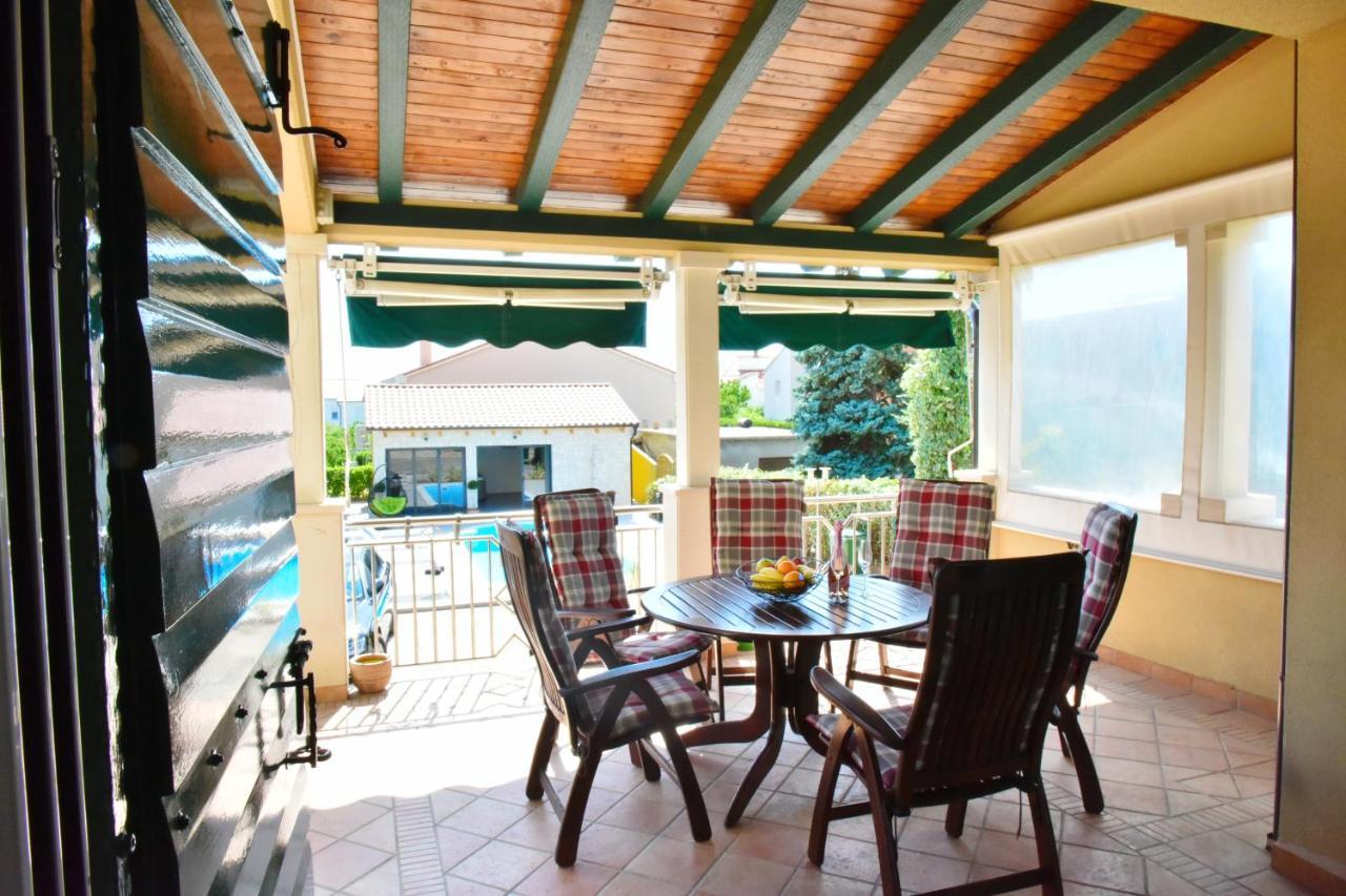 Villa Lux Nina With Six Bedrooms, Private Pool, Sauna Zadar Eksteriør billede